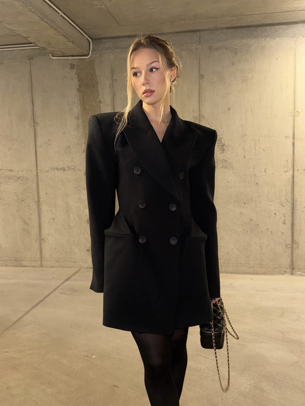 Hourglass Blazer Dress – Black