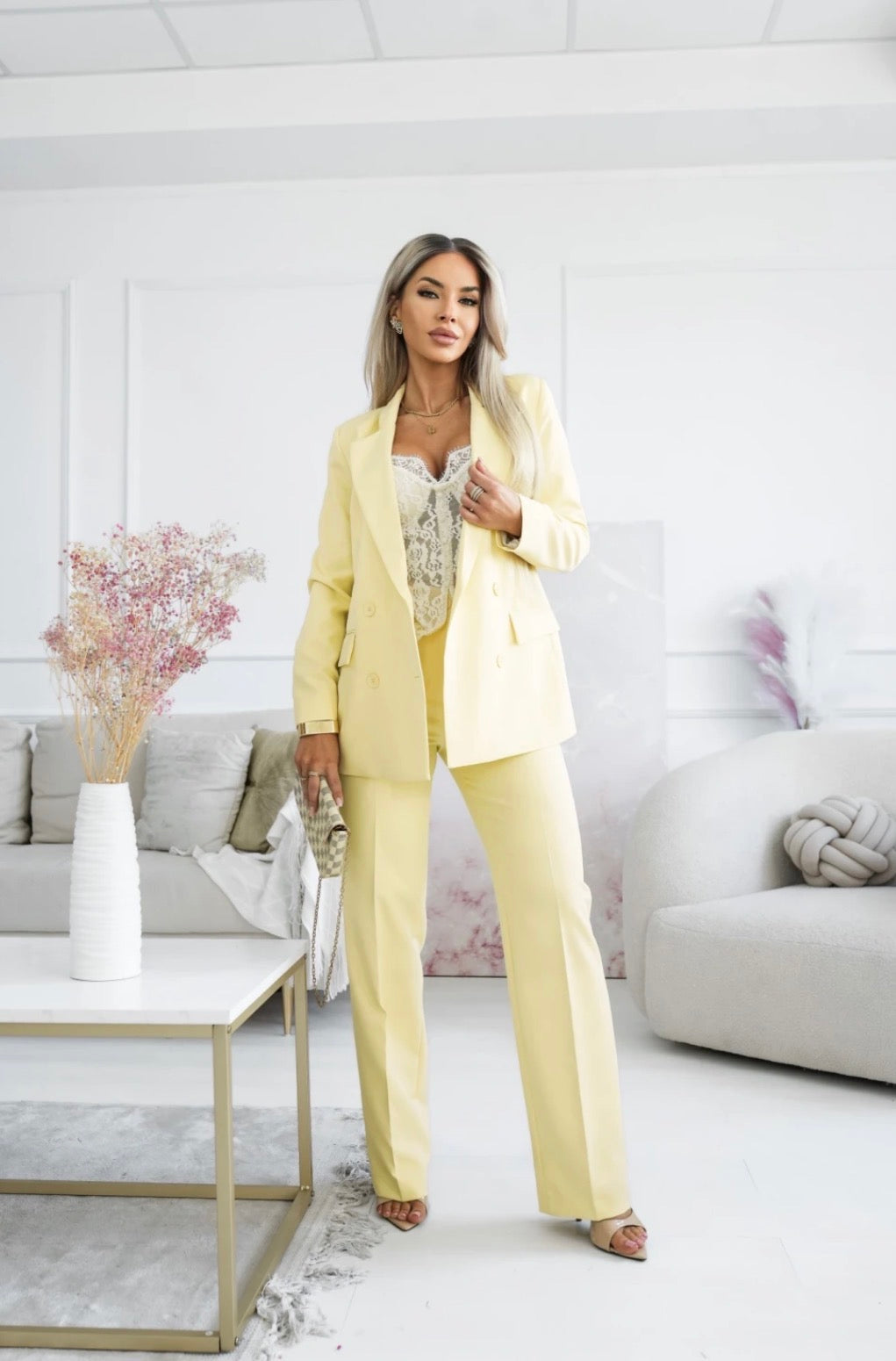 Valerisse Trousers – Pastel Yellow