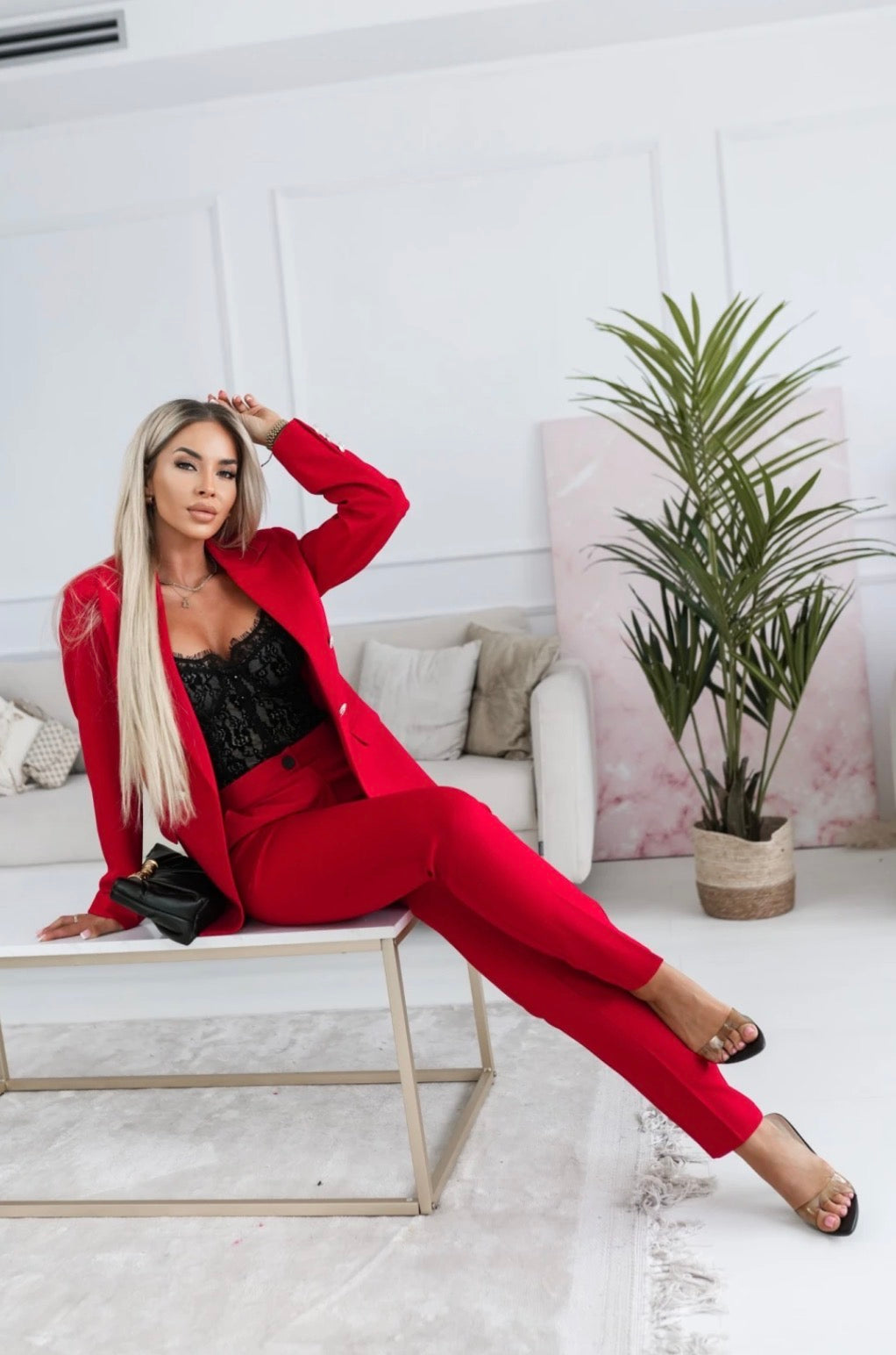 Power Chic Blazer – Red