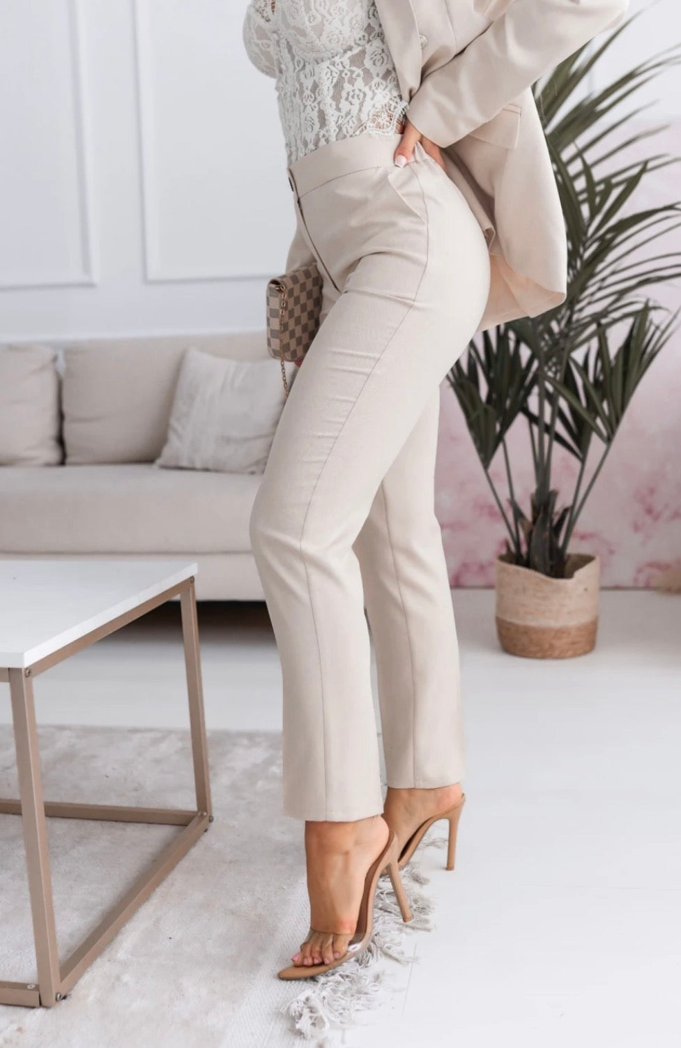Velmor Trousers – Beige Classic